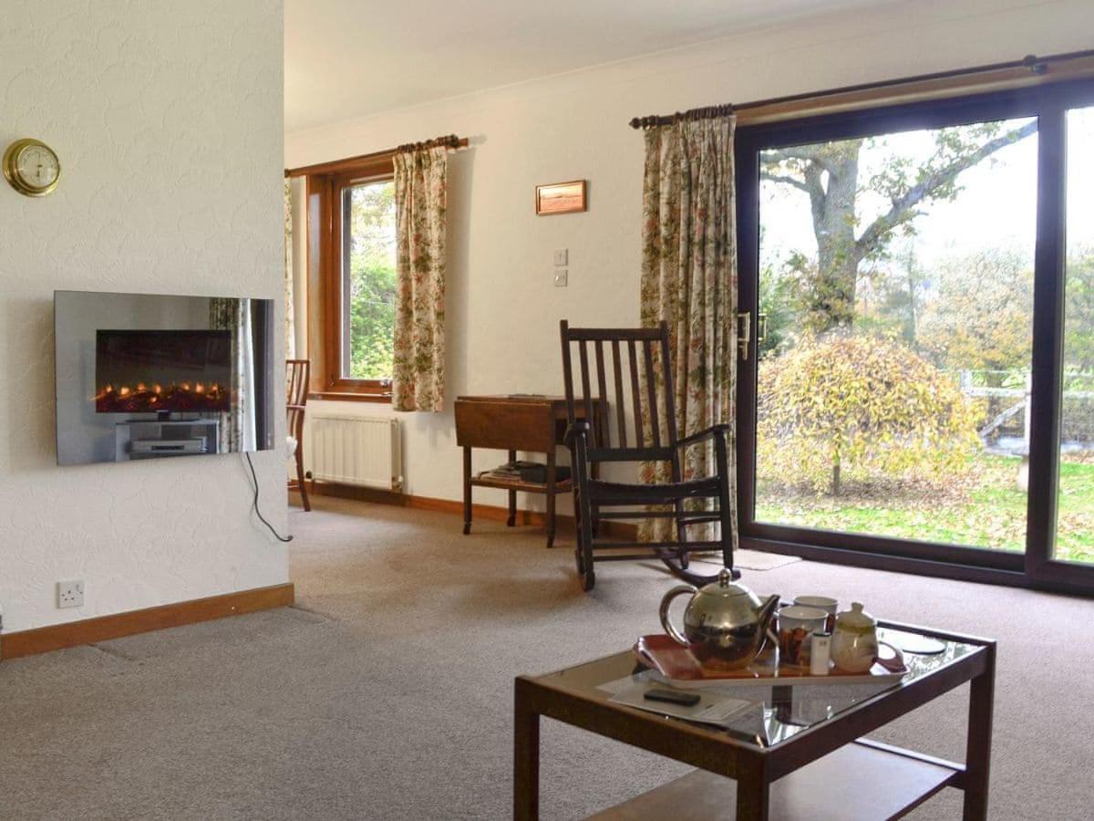 Kingfisher Cottage ピトロクリー エクステリア 写真
